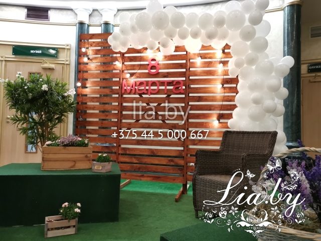 оформление гирляндой из воздушных шаров