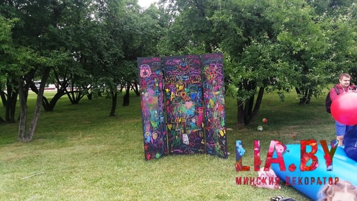 Меловая доска в парке